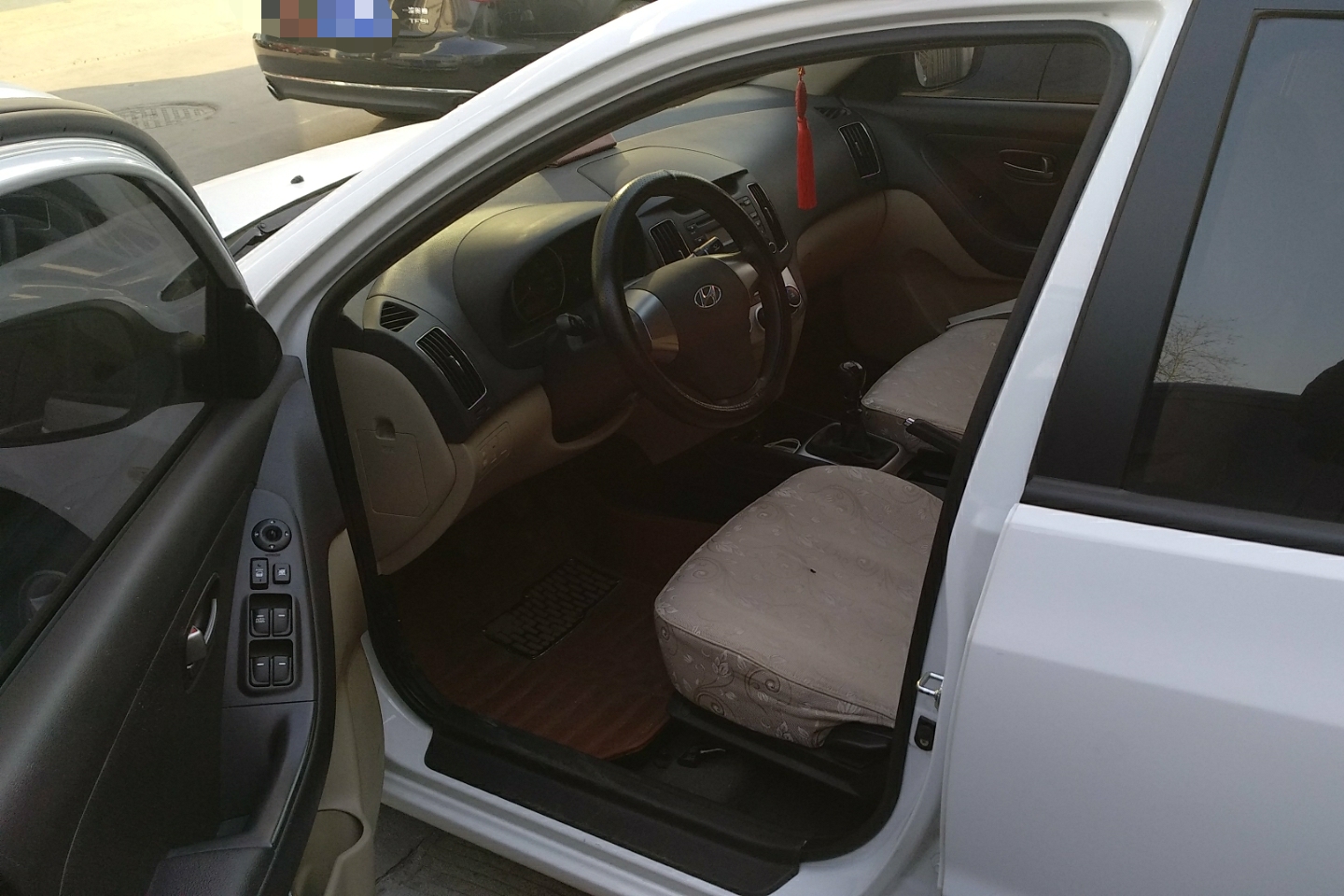 现代-悦动 2011款 1.6l 手动舒适型