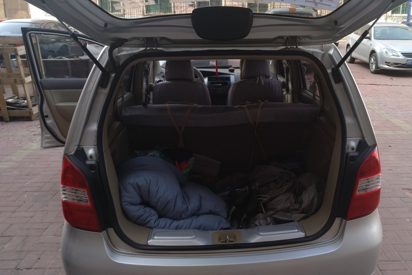 日产-骊威 2010款 劲锐版 1.6l 手动标准型