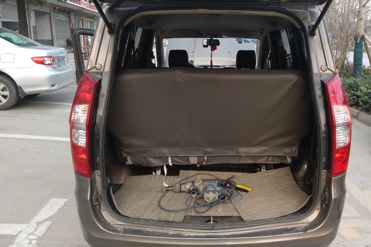 五菱汽车-五菱宏光 2015款 1.2l s基本型