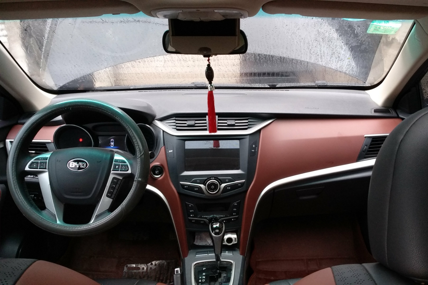 比亚迪-g5 2014款 1.5tid 自动尊贵型