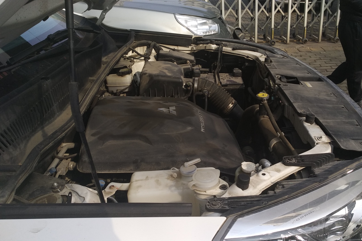 发动机底盘 - 更多