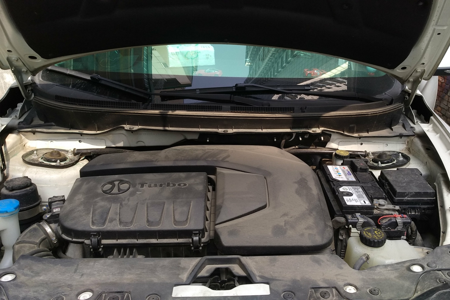 北汽绅宝-x65 2015款 2.0t 自动精英型