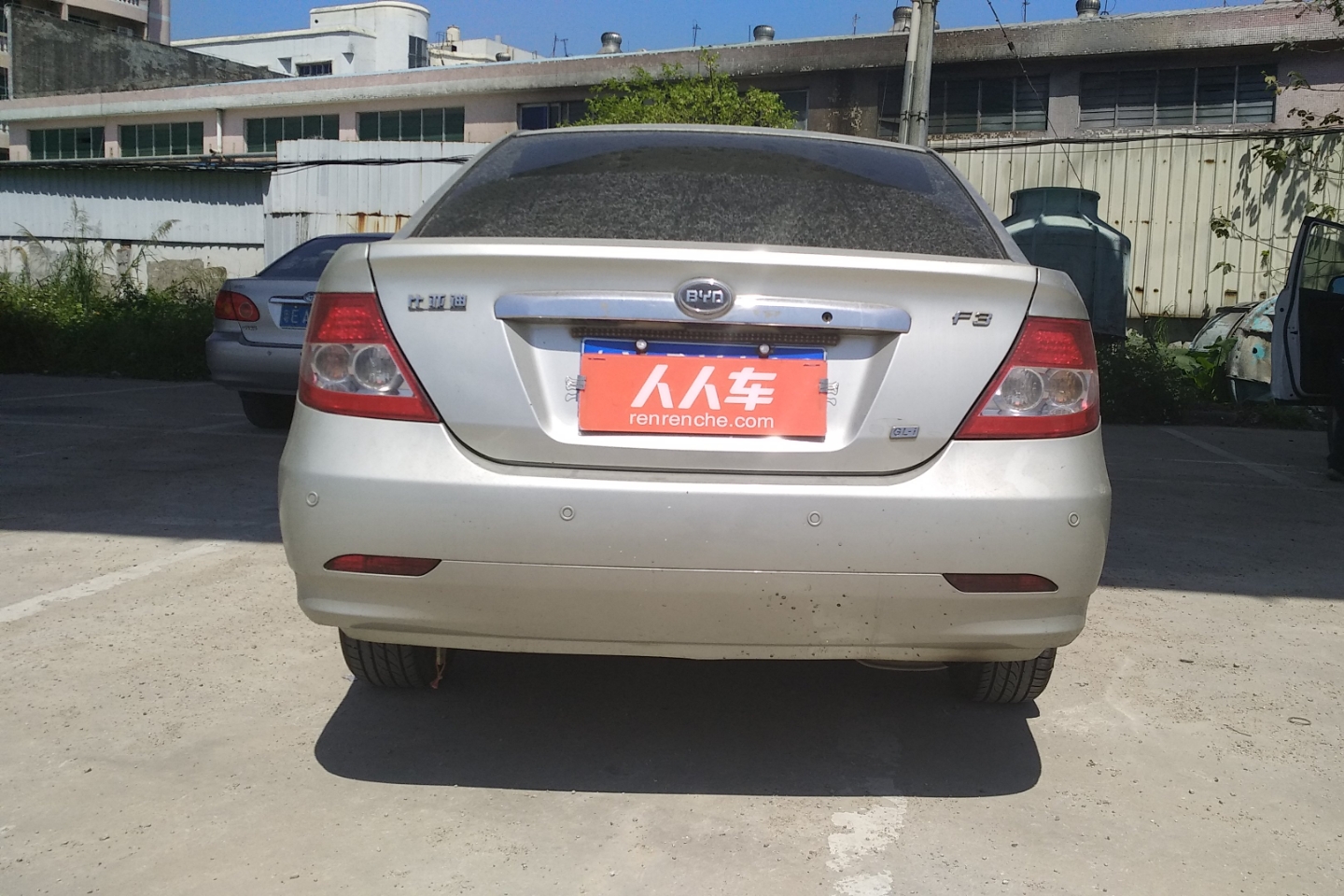 比亚迪-f3 2011款 1.5l 新白金版标准型