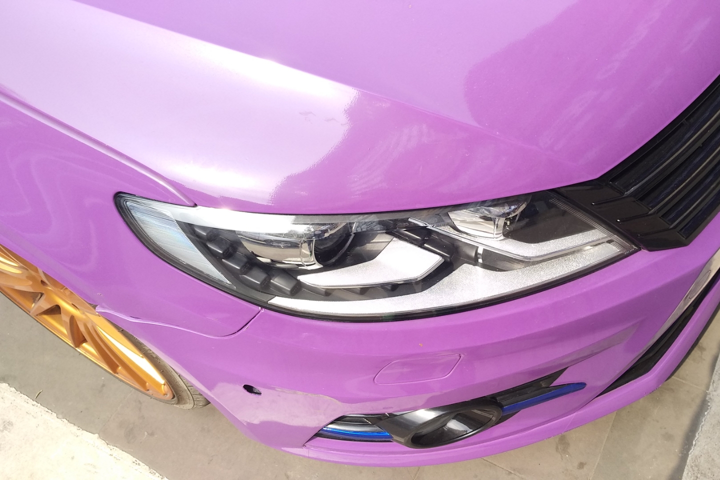 大众cc紫色汽车图片图片