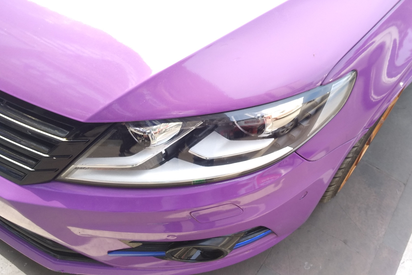 大众cc紫色汽车图片图片