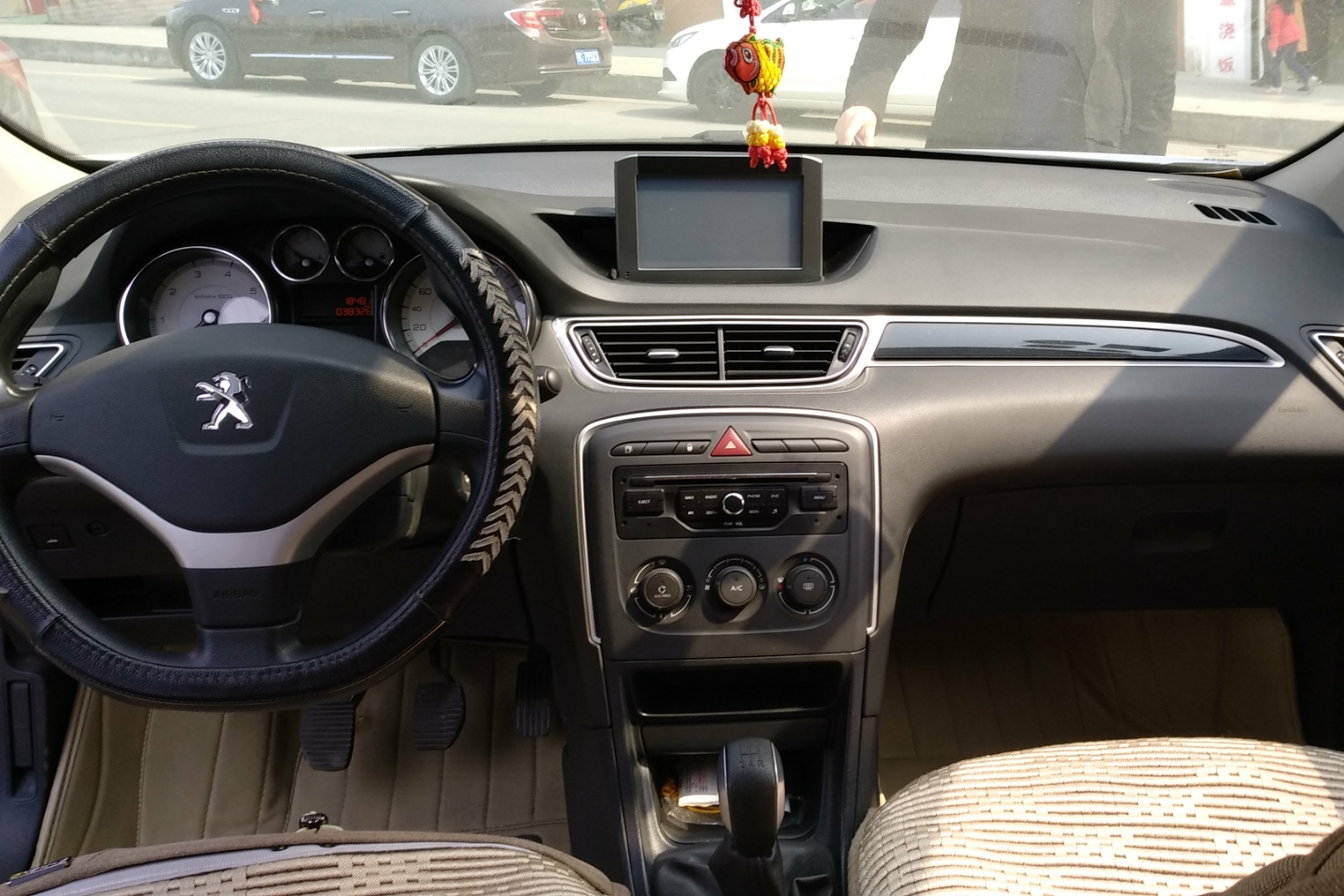 标致-308 2013款 1.6l 手动优尚型