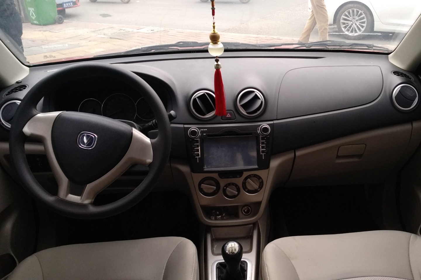 长安-悦翔v3 2012款 1.3l 手动舒适型