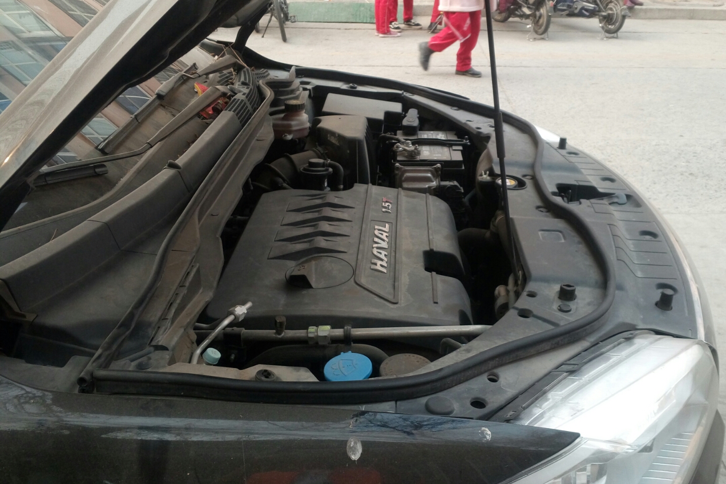 哈弗-h6 2015款 运动版 1.5t 自动两驱豪华型