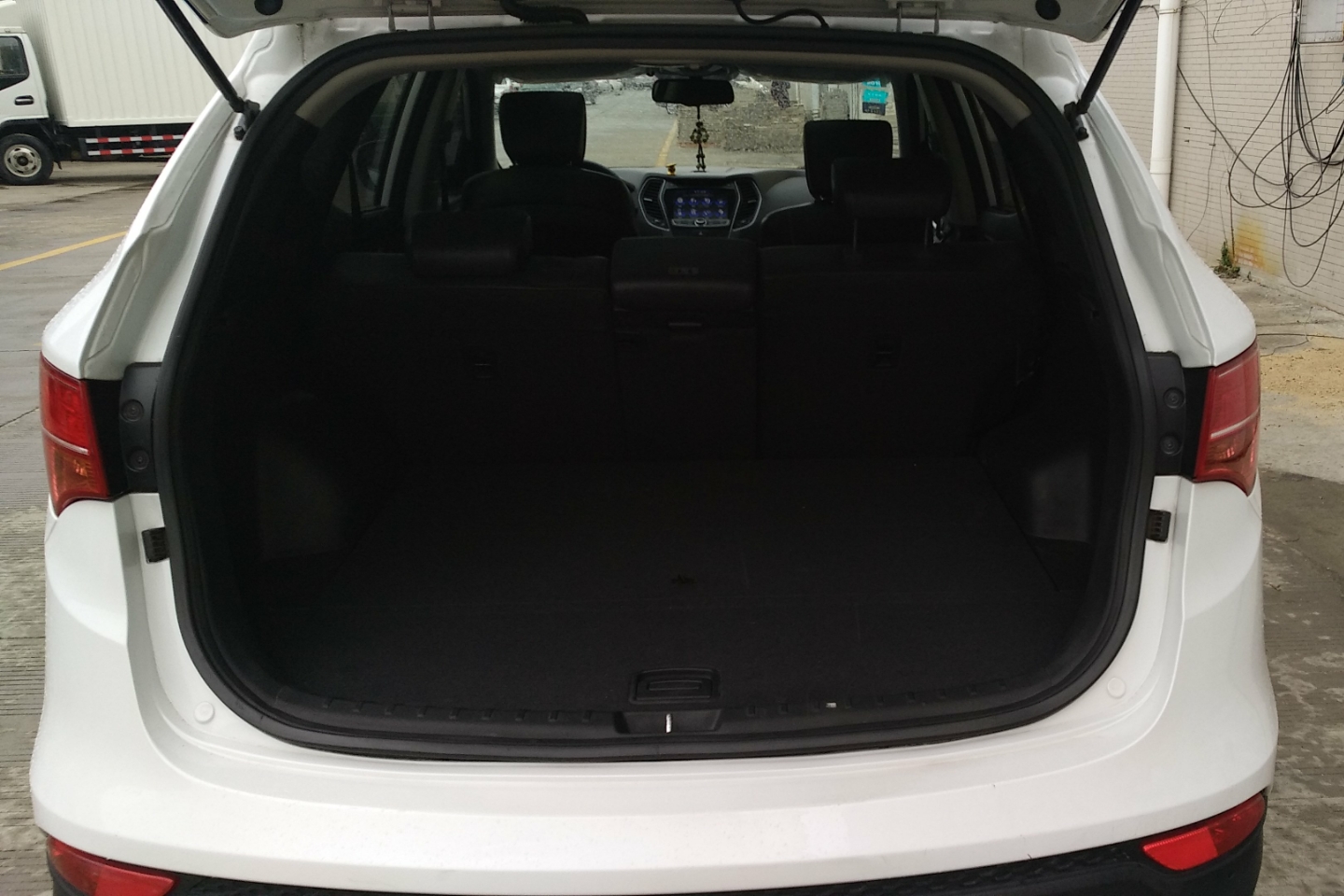 4l 自动两驱智能型_南通二手全新胜达_14.58万-人人车