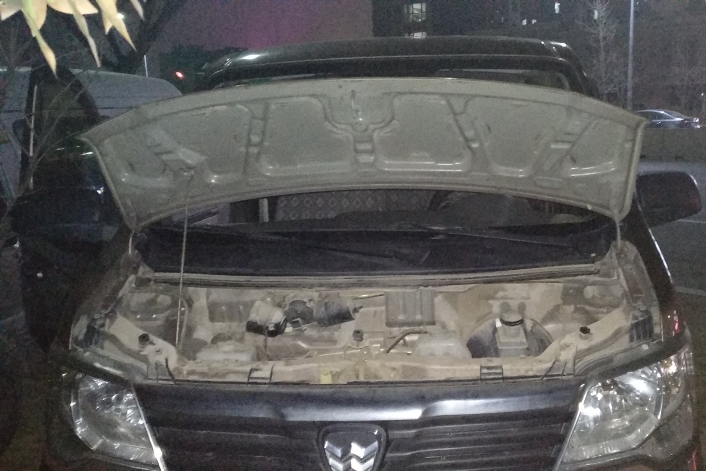 哈飞-中意v5 2013款 1.3l豪华型m13r