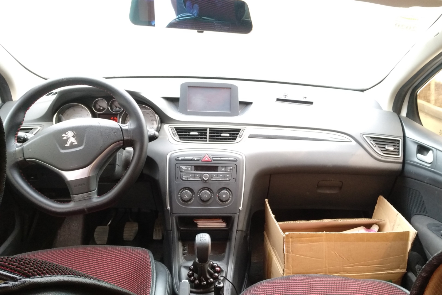 【0过户】淄博二手标致308 2014款 乐享版 经典 1.6l 手动优尚型_5.