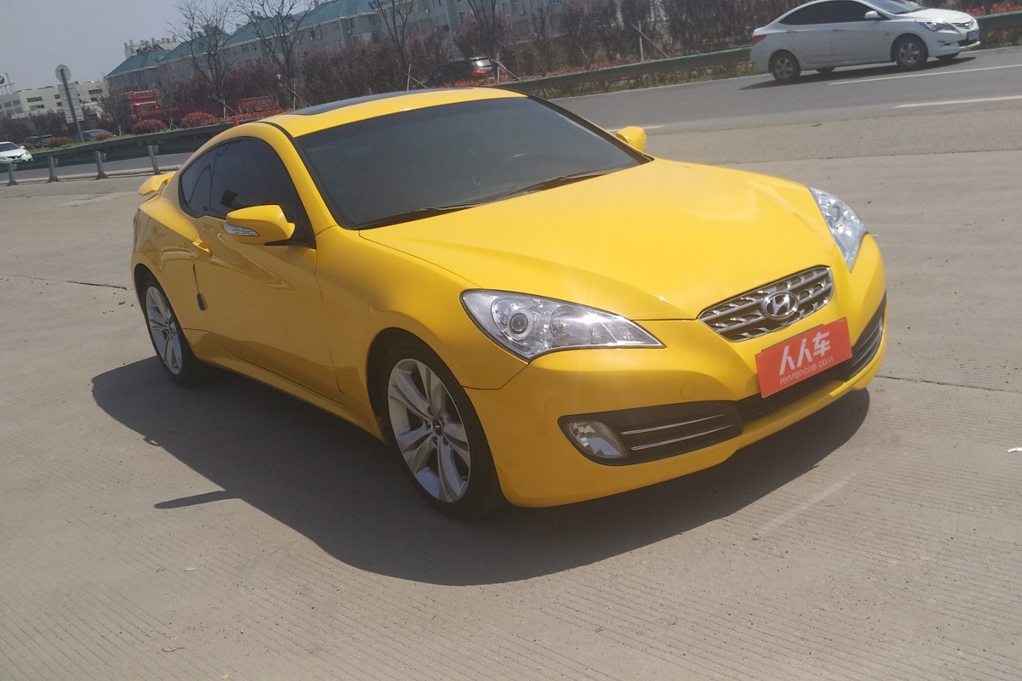 现代-劳恩斯-酷派 2009款 2.0t 自动靓雅版