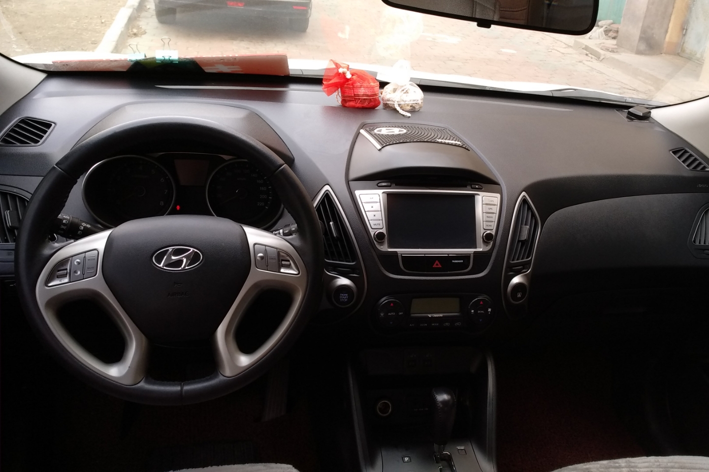 现代-ix35 2012款 2.0l 自动两驱精英版gls