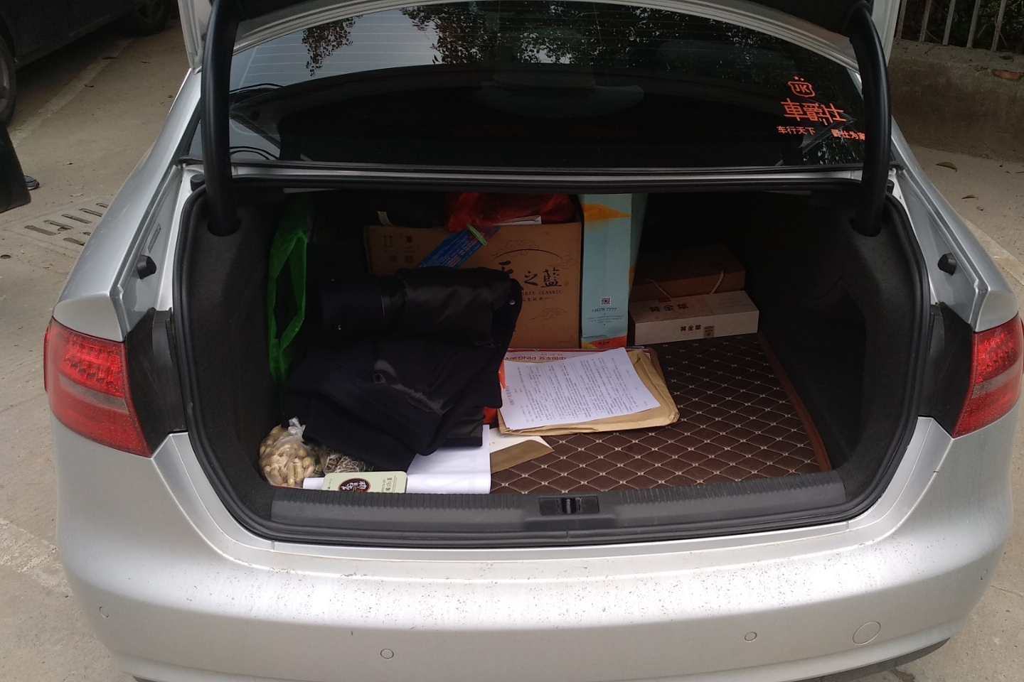 奥迪-a4l 2013款 35 tfsi 自动舒适型