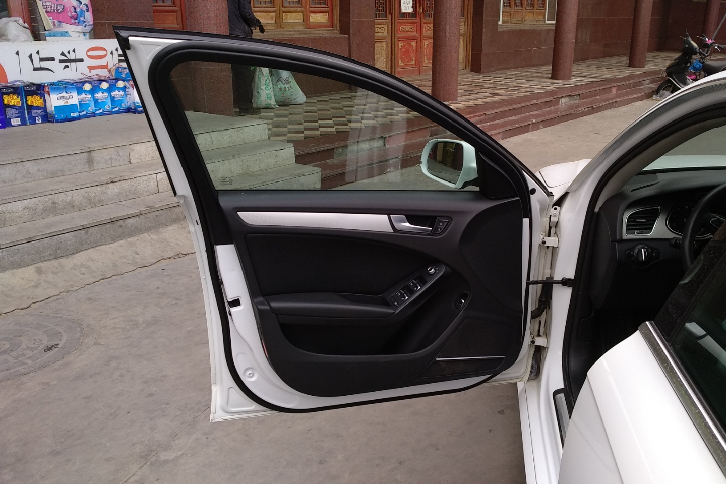 北京二手车出售  奥迪 奥迪a4l 奥迪-a4l 2013款 35 tfsi 自动标准型