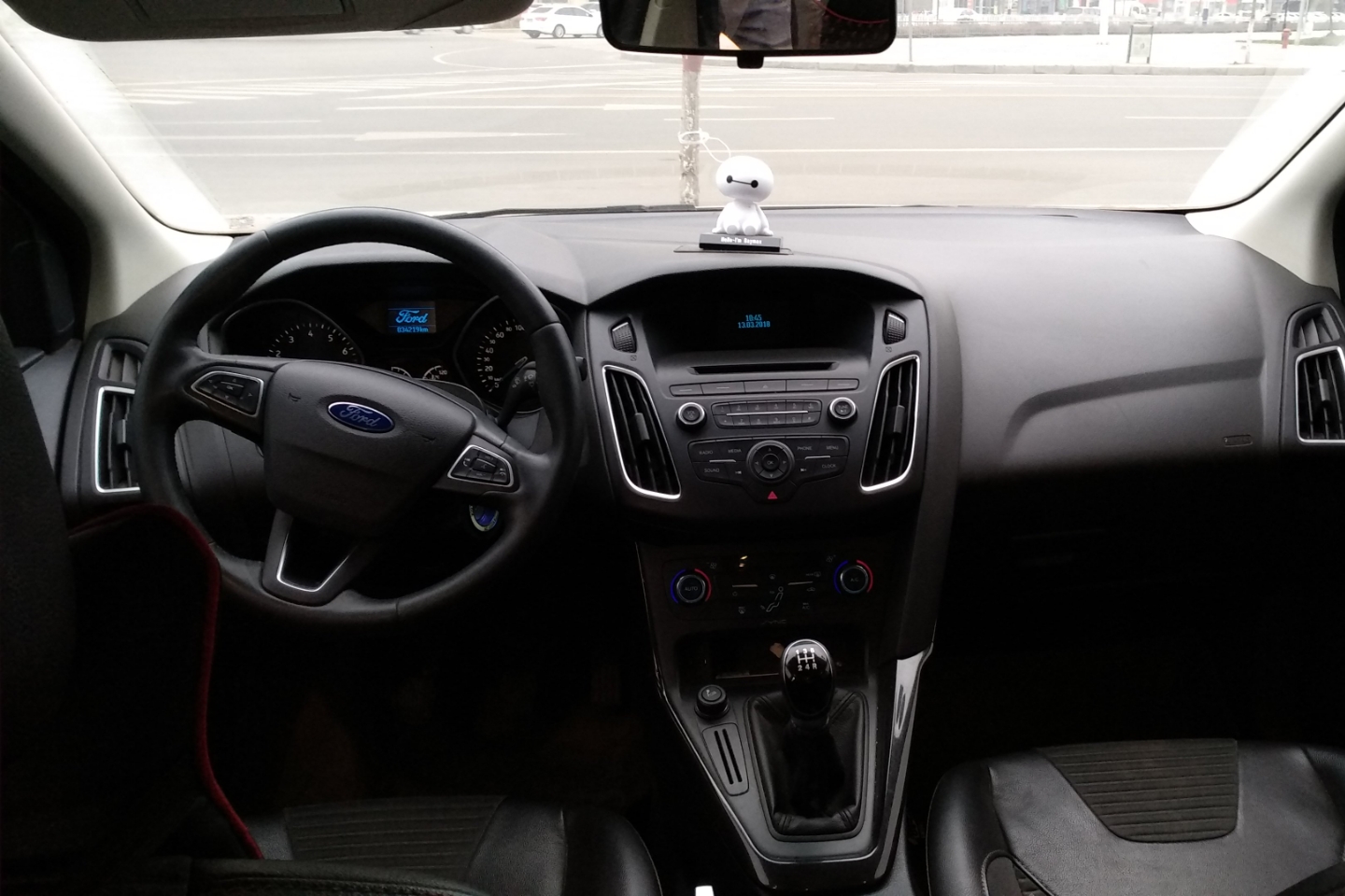 福特-福克斯 2015款 三厢 ecoboost 125 手动超能风尚型