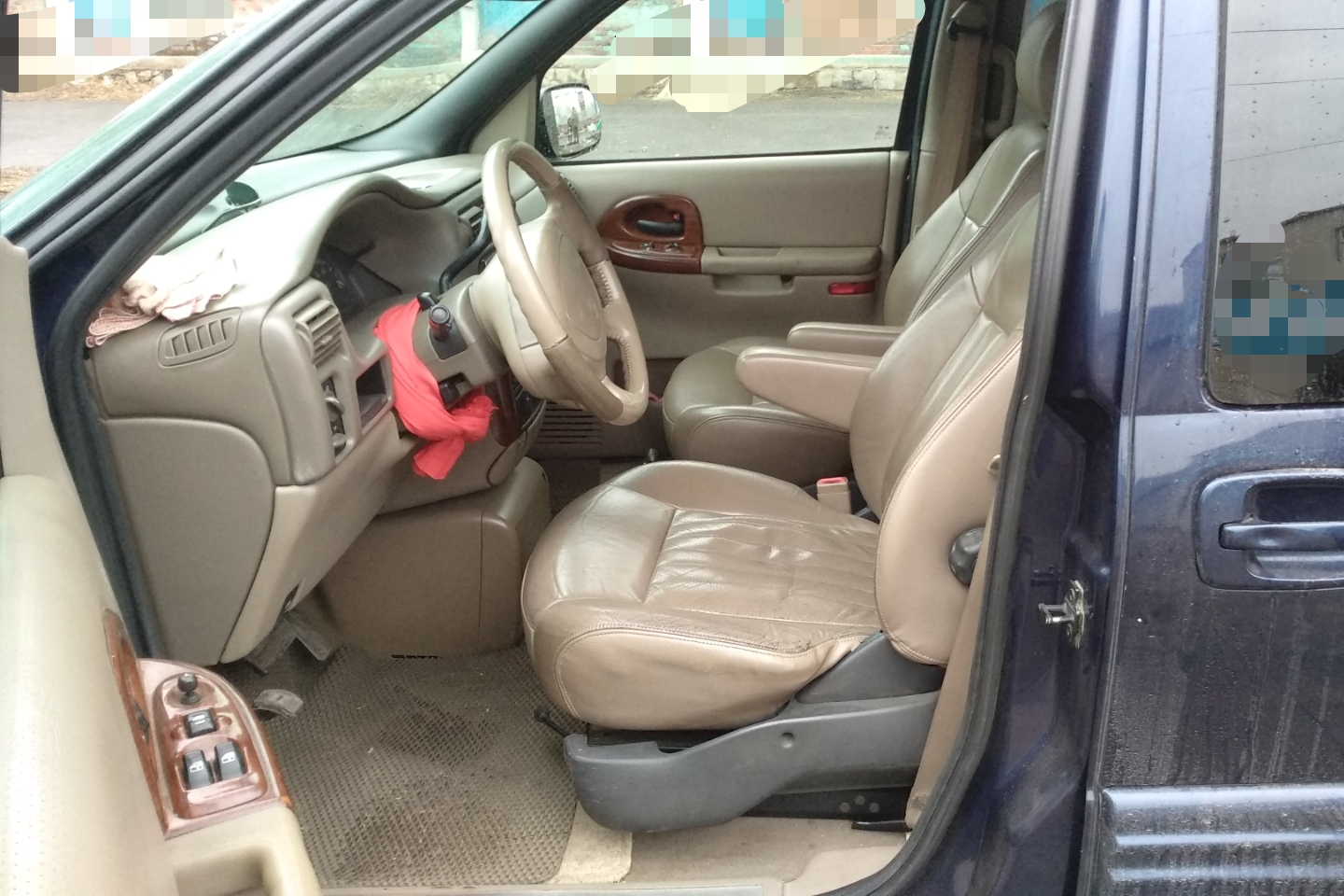 别克-gl8 2004款 3.0l lt 豪华版