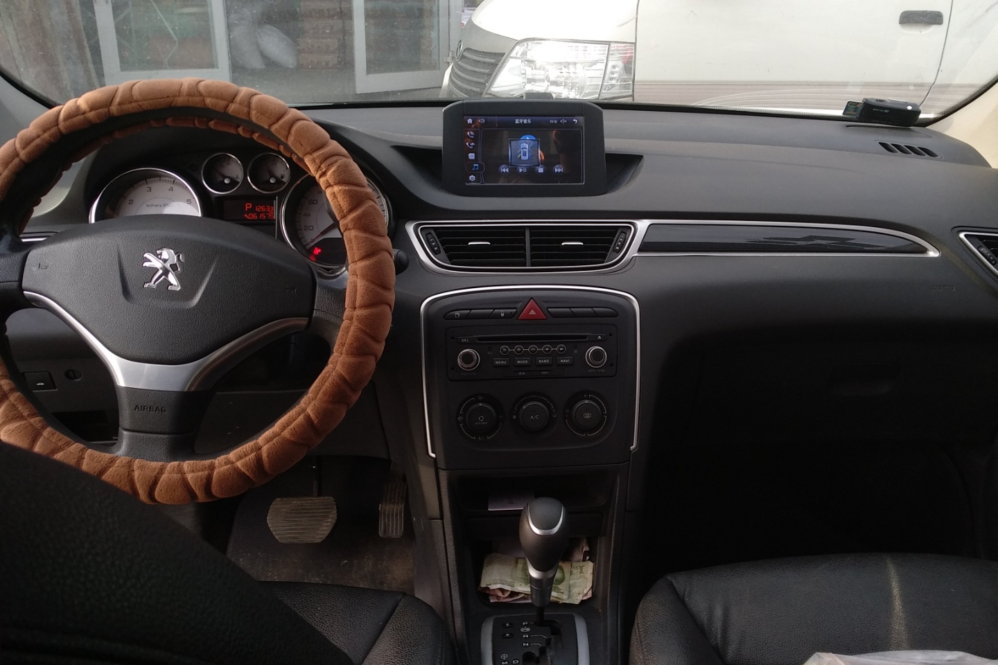 标致-308 2013款 1.6l 自动风尚型