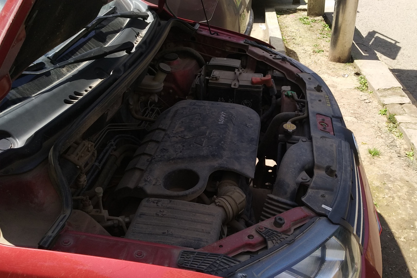 东风-东风风光360 2015款 1.5l 手动豪华型 7座 国iv