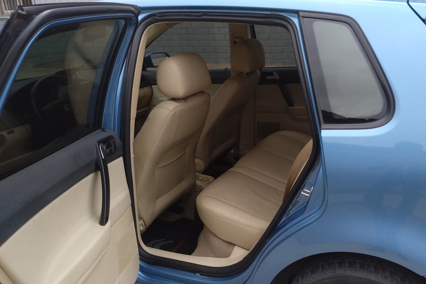 大众-polo 2009款 劲情 1.6l 手动风尚版