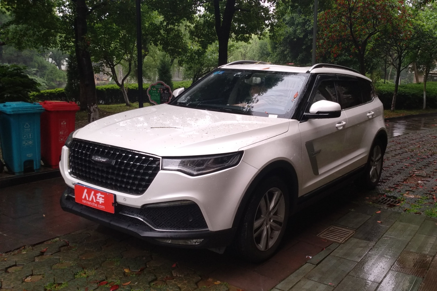 众泰-t700 2017款 1.8t 自动尊贵型