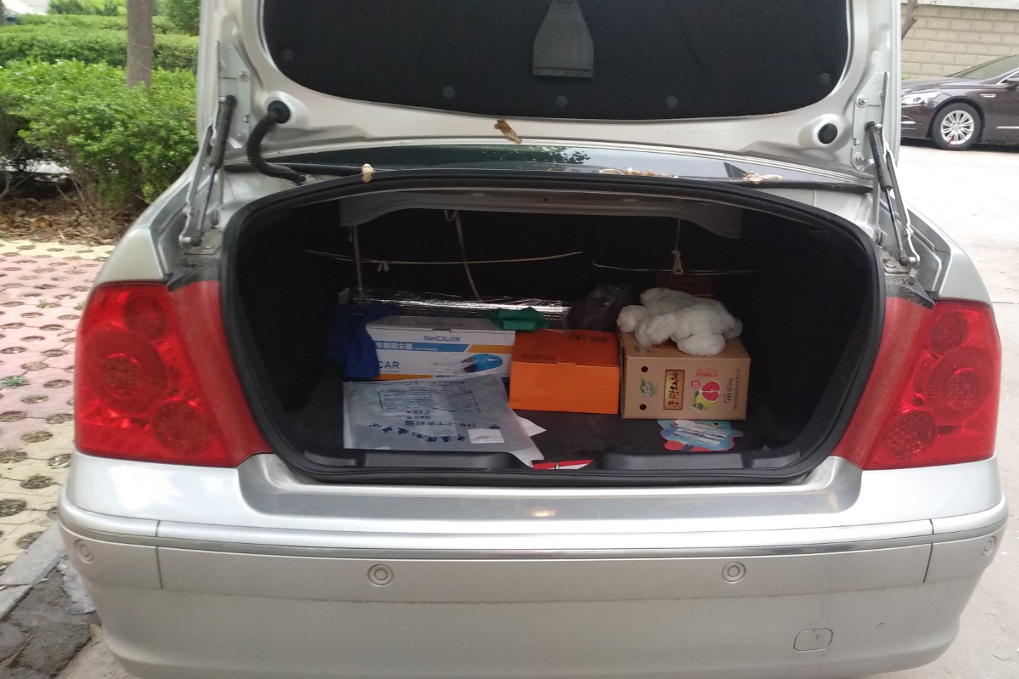 标致-307 2010款 三厢 1.6l 手动舒适版