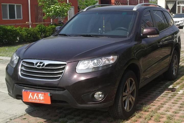 北京二手现代-新胜达(进口) 2012款 2.4 舒适版 七座四驱