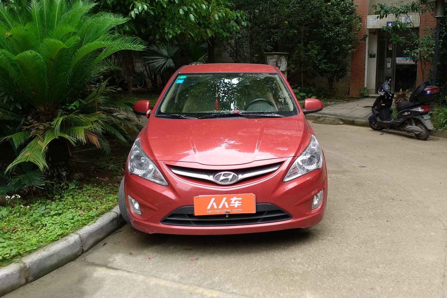 现代-瑞纳 2011款 两厢 1.4l 自动舒适型gs