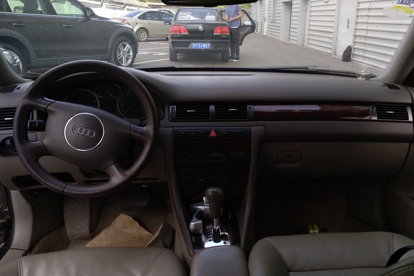 奥迪-a6 2004款 2.8l 豪华型