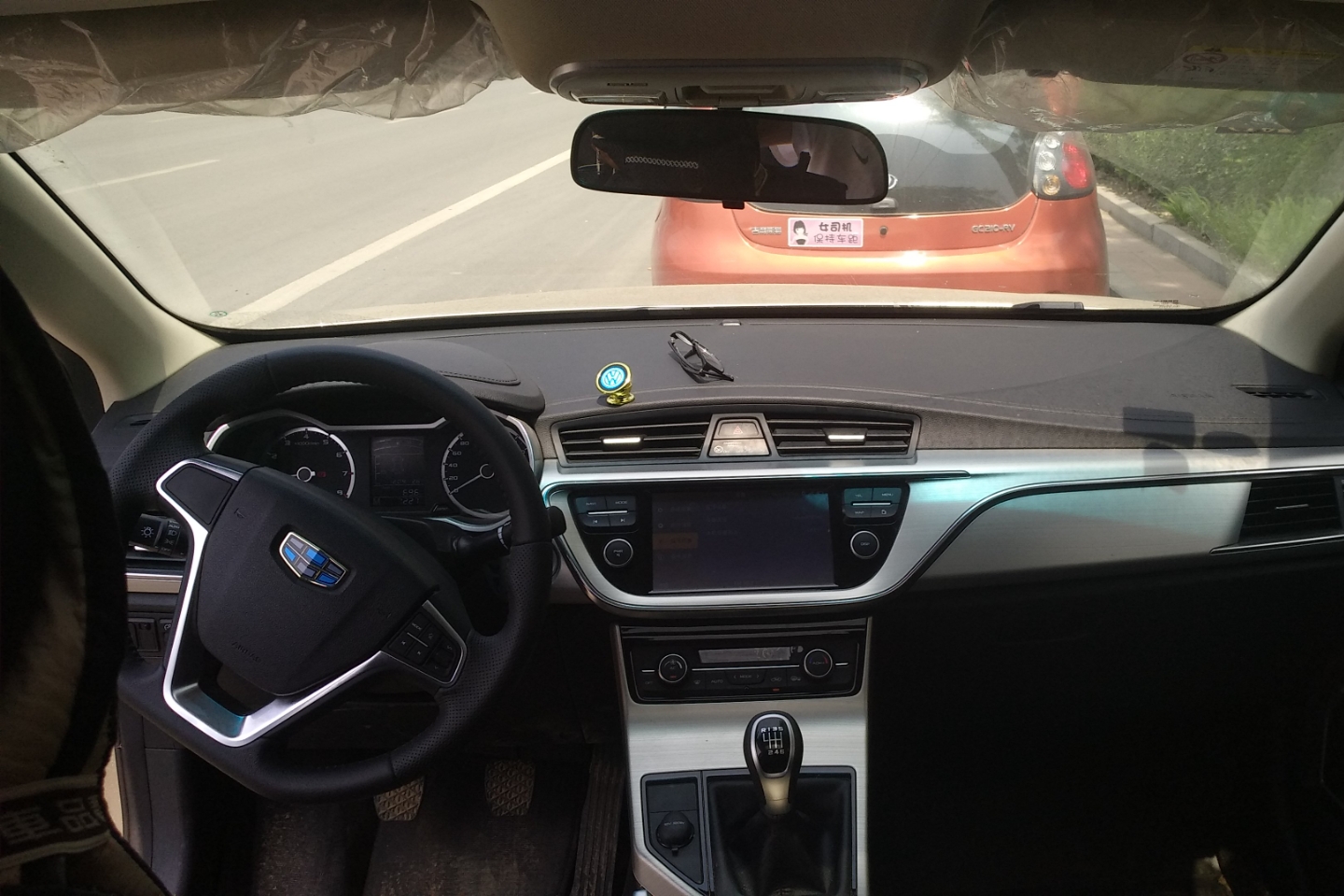 内饰-中控:车辆安全指示灯,被动安全项检测正常