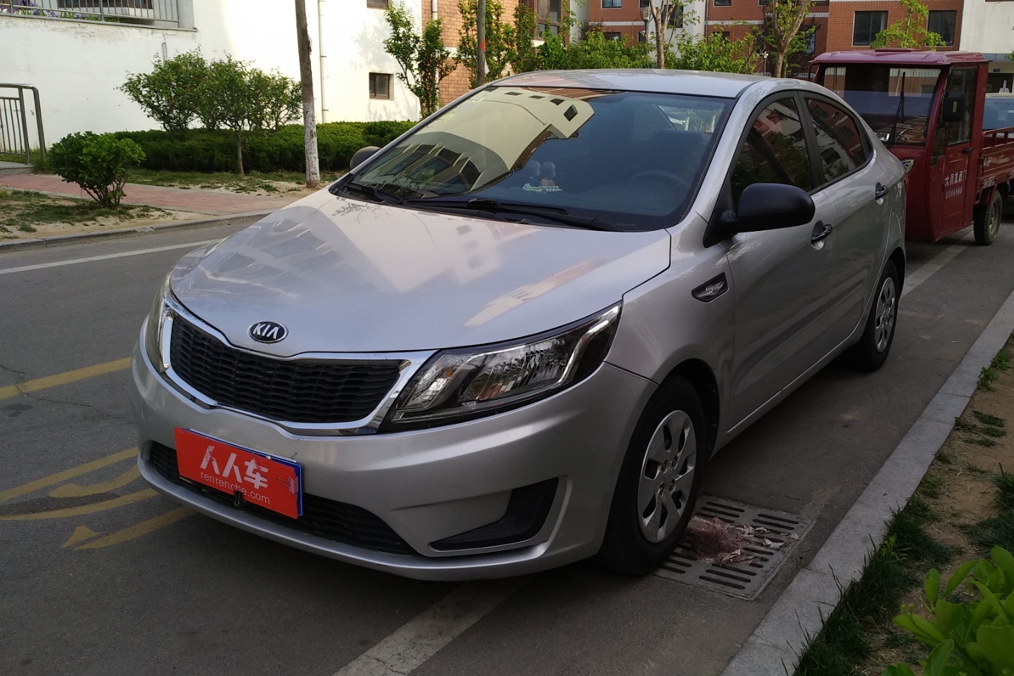 起亚-k2 2011款 三厢 1.4l at gls