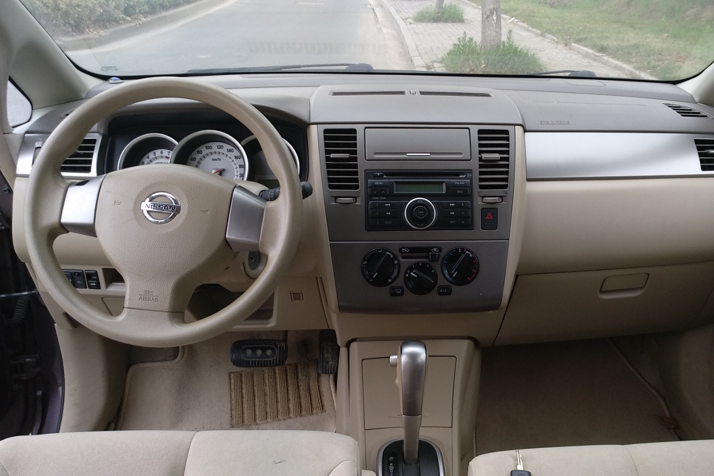 日产-颐达 2008款 1.6l 自动时尚型