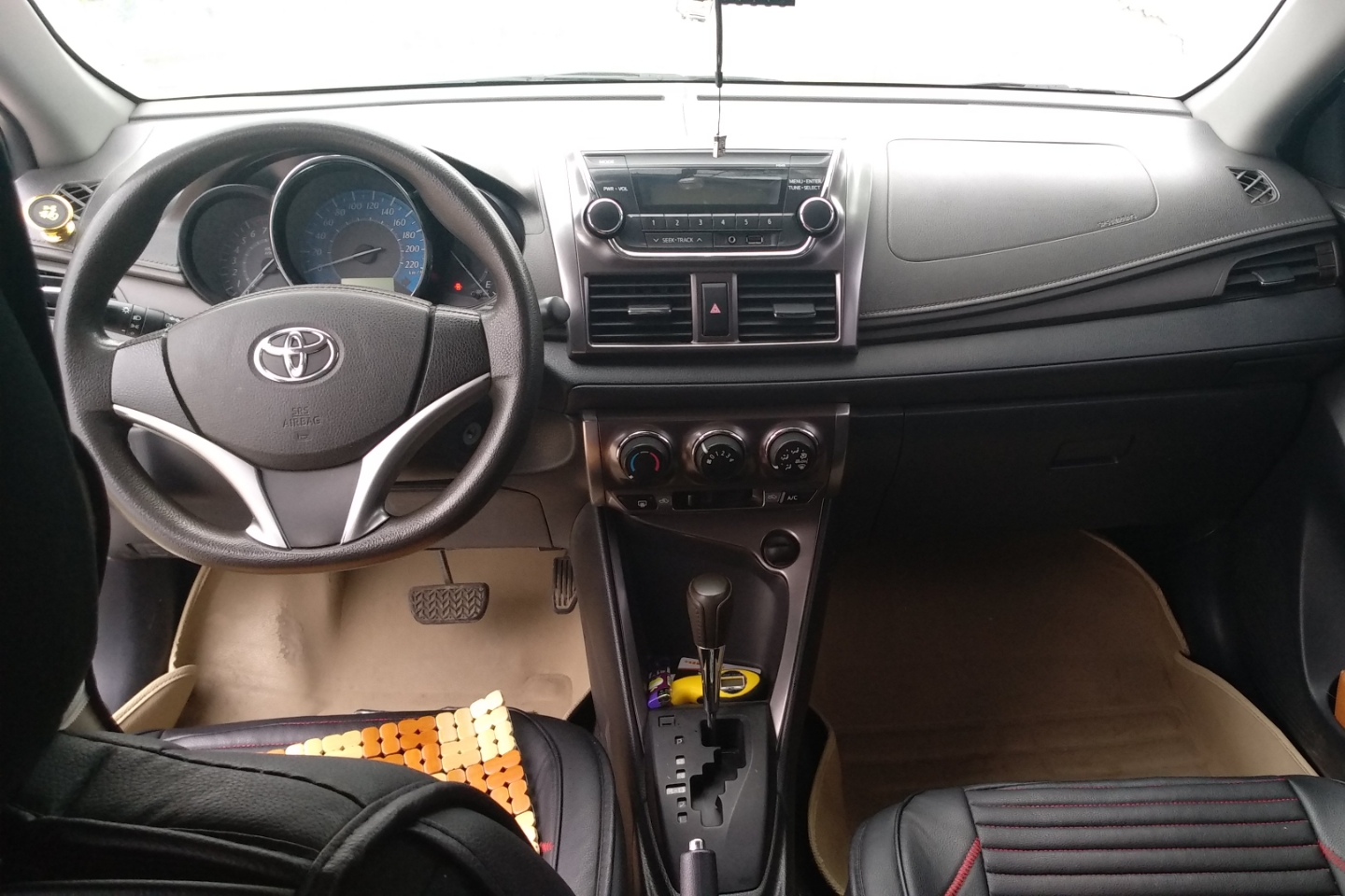 丰田-yaris l 致炫 2015款 1.5e 自动魅动版