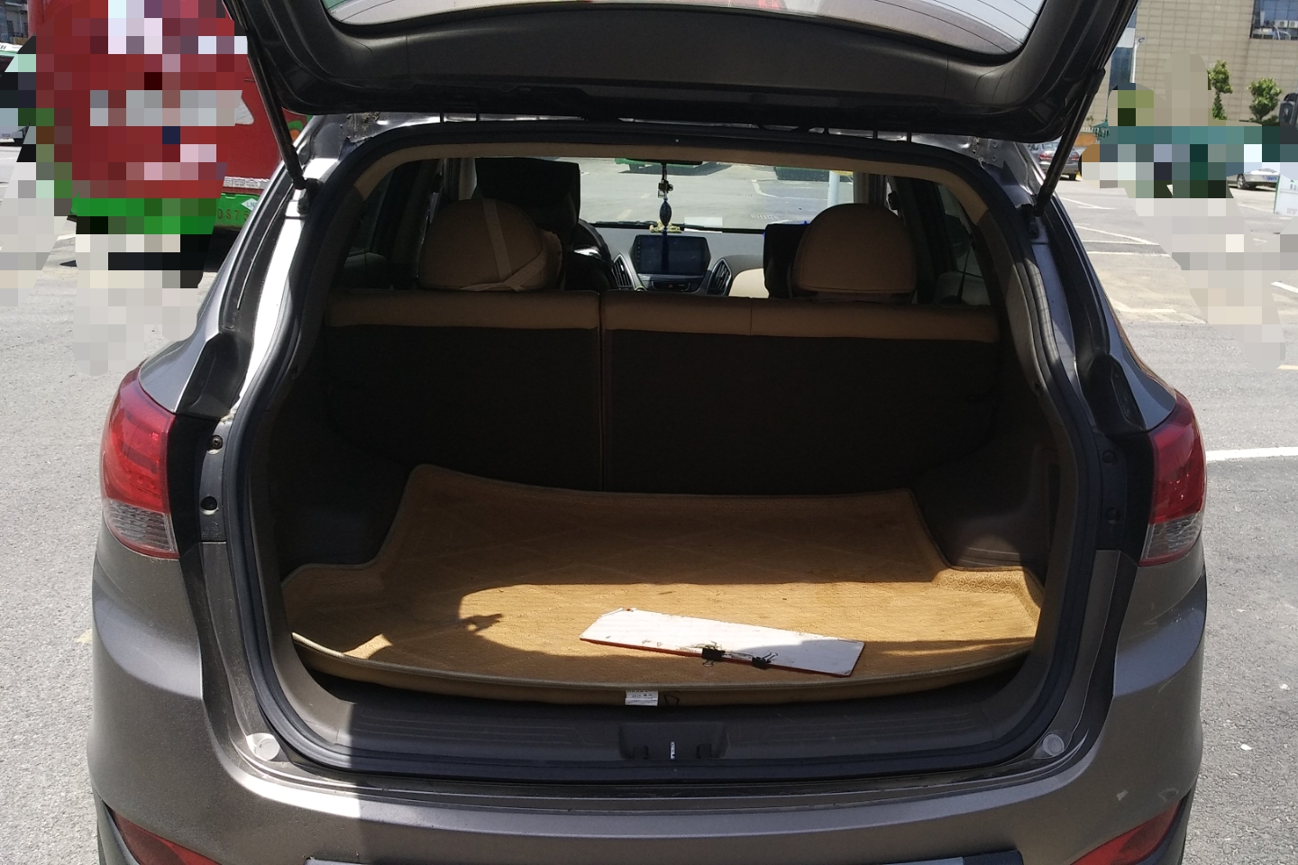 现代-ix35 2010款 2.0l 自动两驱精英版gls