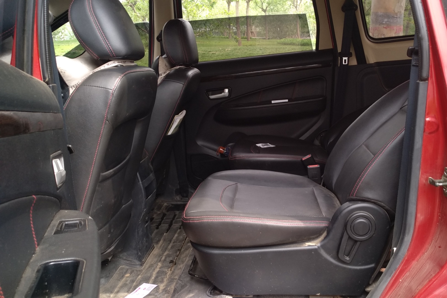 5l 手动豪华型 7座 国iv_廊坊二手东风风光360_3.5万-人人车