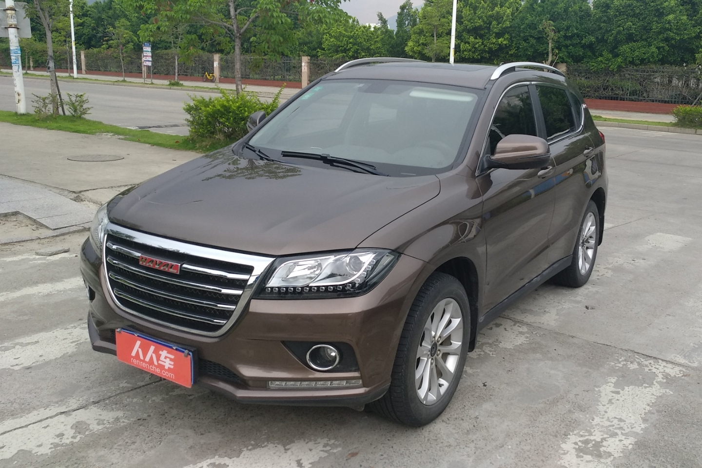 哈弗-h2 2016款 红标 1.5t 手动两驱豪华型