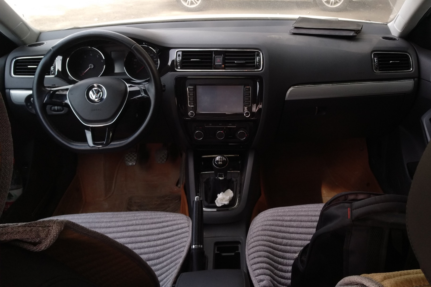 大众-速腾 2015款 1.6l 手动舒适型