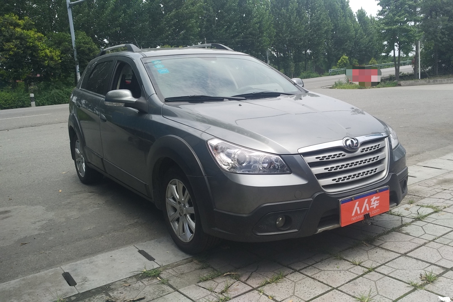 东风-风神h30 2012款 cross 1.6l 手动尊逸型