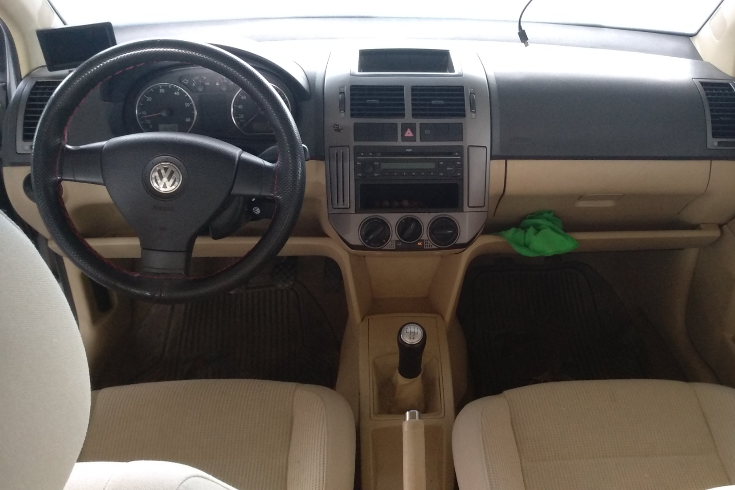 大众-polo 2009款 劲取 1.4l 手动雅致版