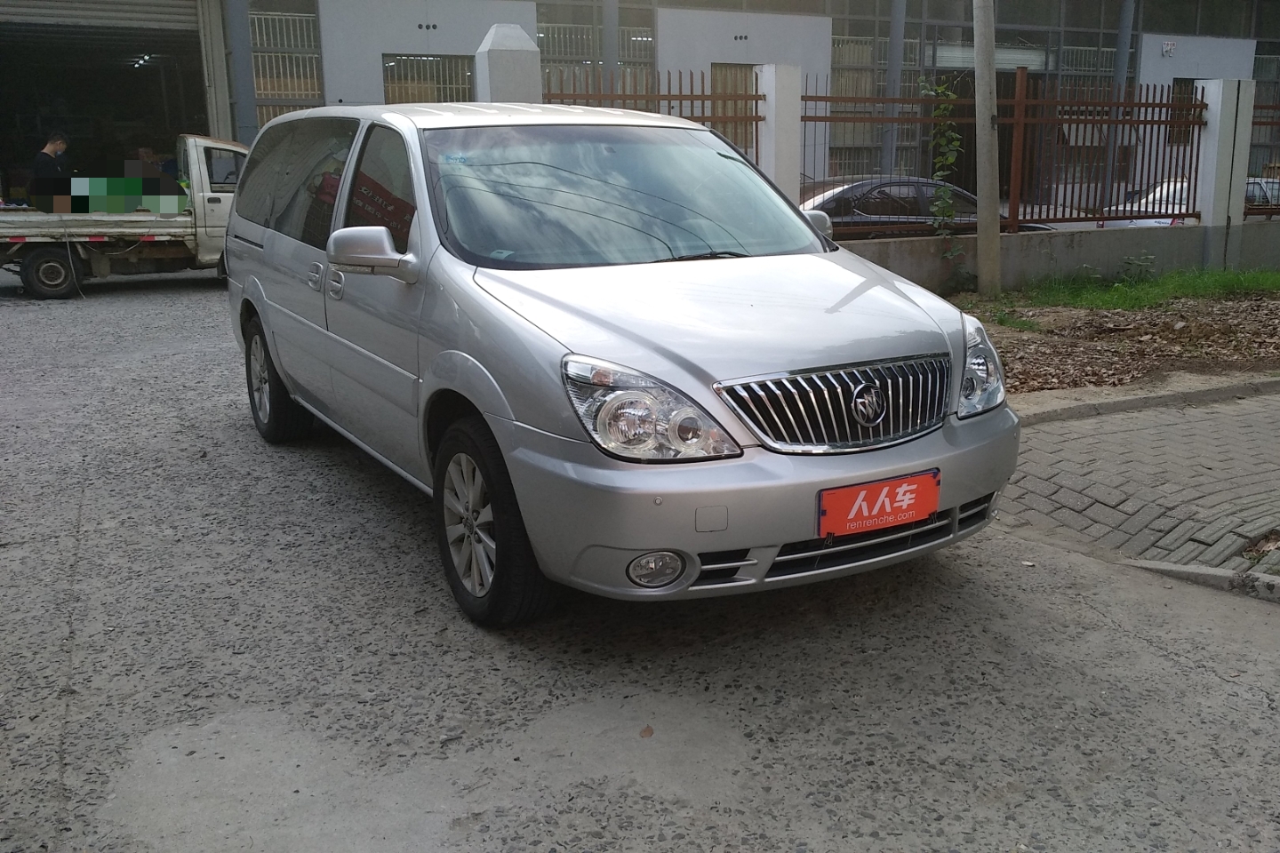 别克-gl8 2014款 2.4l 经典版