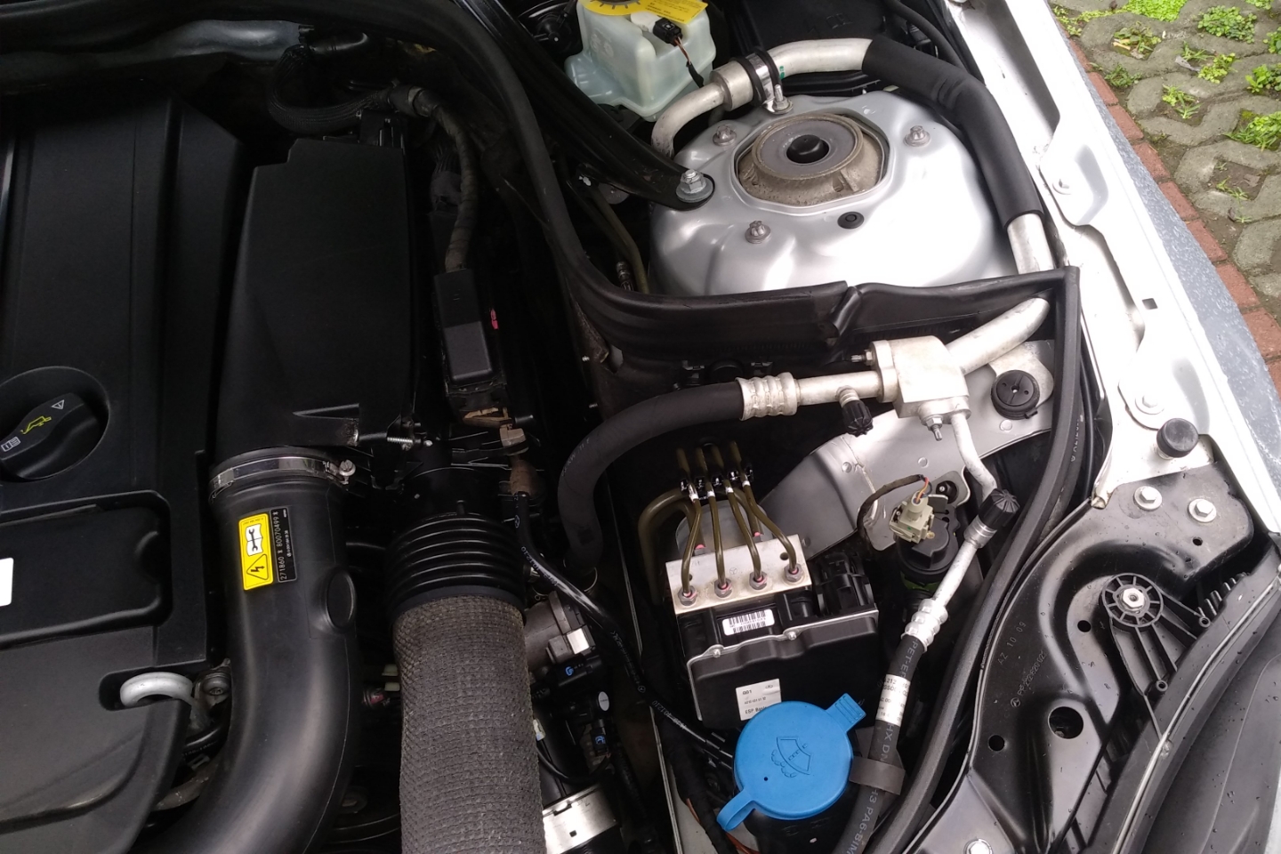 重庆二手奔驰e级 2011款 e 260 l cgi时尚型