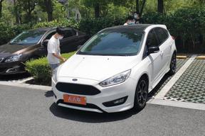 上海二手福特-福克斯 2017款 1.5T CTCC 白黑限量版