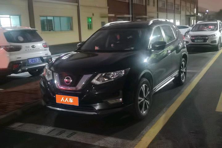 日产-奇骏 2017款 2.5L CVT豪华版 4WD