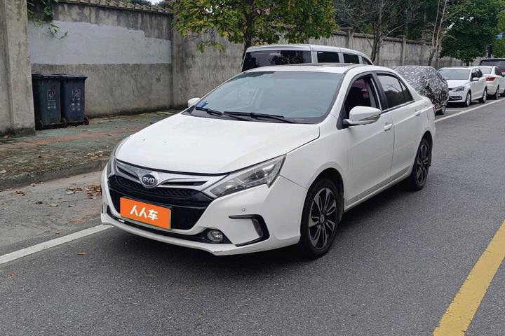 比亚迪-秦新能源 2015款 1.5T 双冠旗舰Plus版