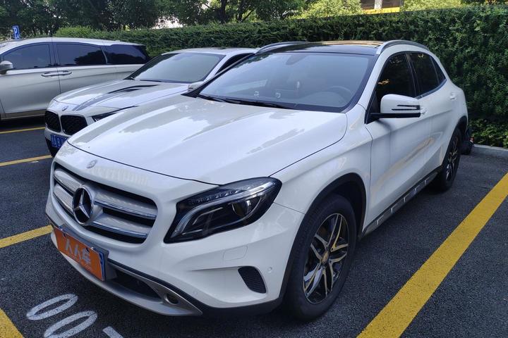奔驰-奔驰GLA 2016款 GLA 220 4MATIC 时尚型